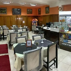 Hotel Hospedaje Costanera Mendoza